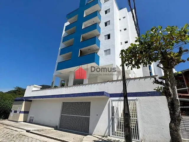 Apartamento 2 quartos e 2 banheiros, à venda, no bairro Perequê Açu em Ubatuba