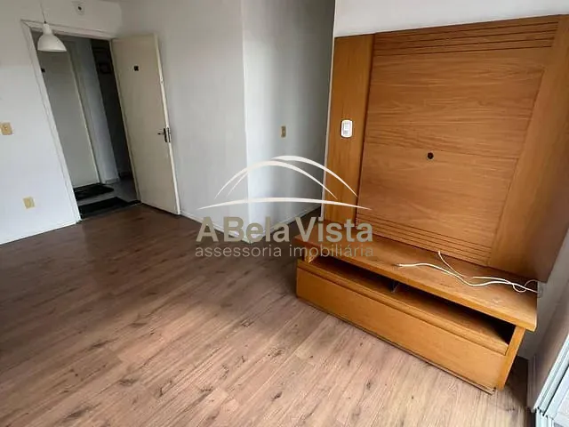 Apartamento 2 quartos e 1 banheiro, para alugar, no bairro Parque Viana em Barueri