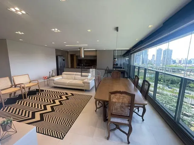 Apartamento com 142m² 3 quartos e 4 banheiros, para alugar, no bairro Jardim Fonte do Morumbi em São Paulo