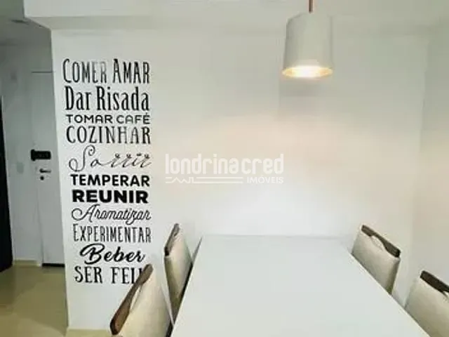 Apartamento 2 quartos e 1 banheiro, à venda, no bairro Parque Jamaica em Londrina