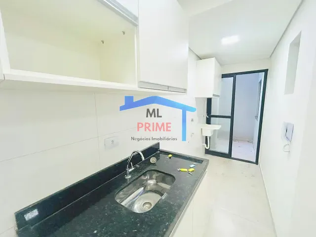 Apartamento com 30m² 11 quartos e 1 banheiro, para alugar, no bairro Vila Prudente em São Paulo
