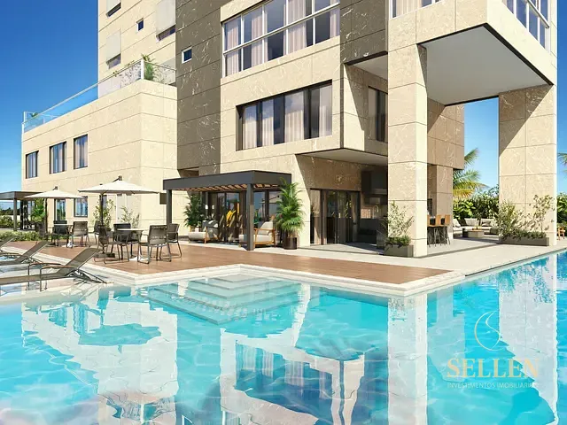 Apartamento com 272m² 4 quartos e 1 banheiro, à venda, no bairro Centro em Balneário Camboriú