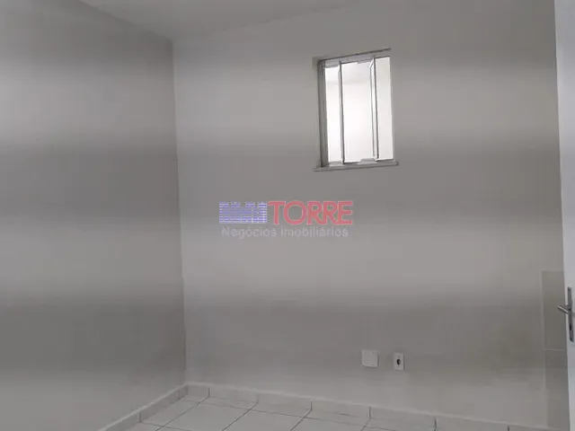 Apartamento 3 quartos e 2 banheiros, à venda, no bairro Alto Maron em Itabuna