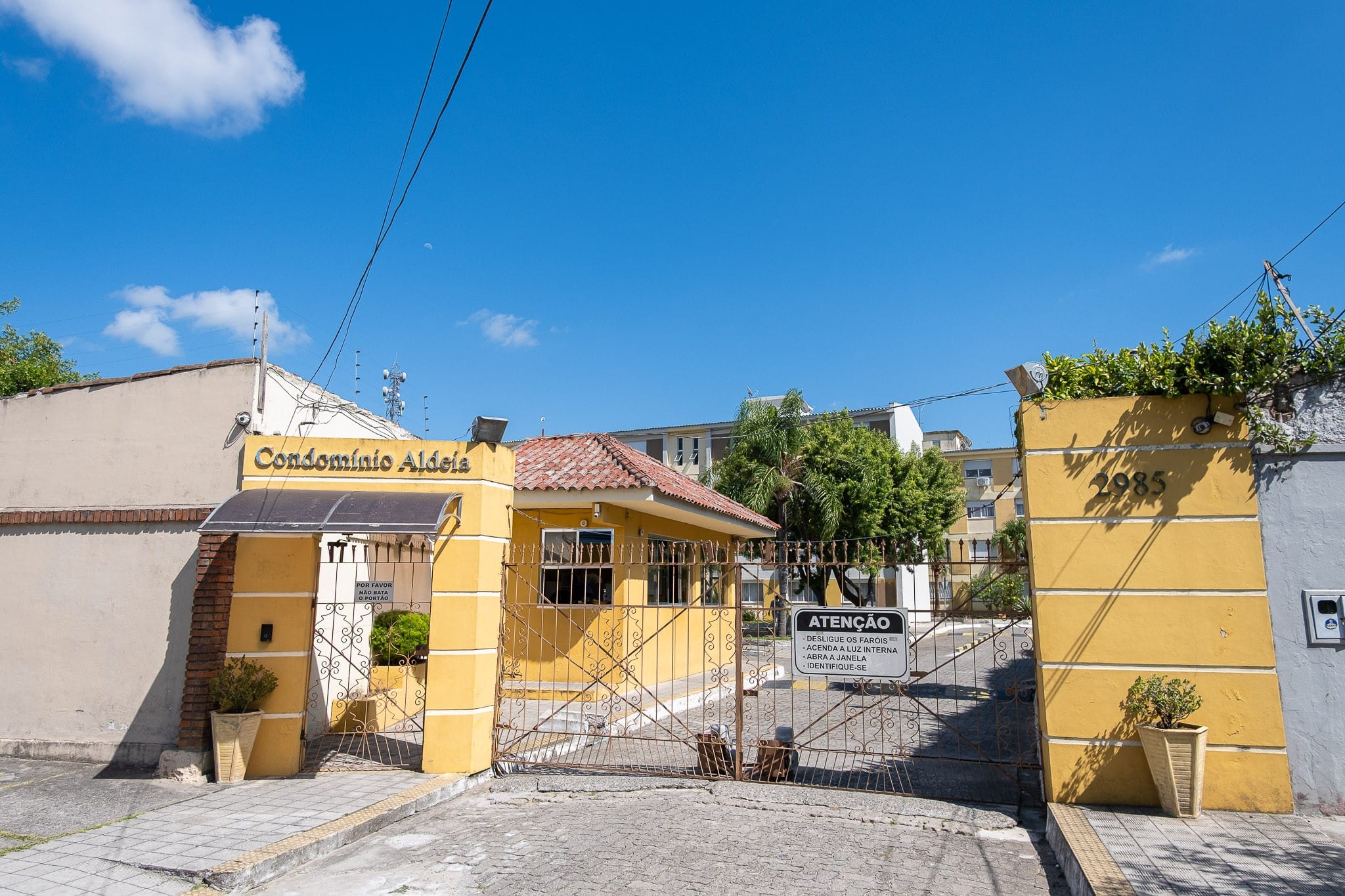 Apartamento para venda no Centro de Pelotas RS - 2 Dormitórios, 1 Vaga de Garagem, Excelente Localização e Conforto Urbano