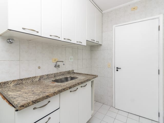 Apartamento com 56m² 3 quartos e 1 banheiro, à venda, no bairro Vila Gumercindo em São Paulo