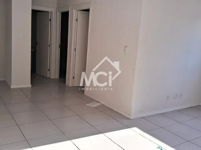 Apartamento 2 quartos e 1 banheiro, à venda, no bairro Areal em Pelotas