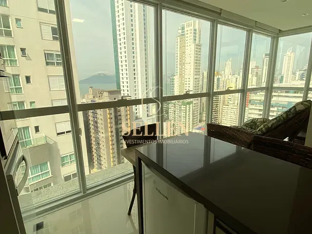 Apartamento com 171m² 3 quartos e 4 banheiros, à venda, no bairro Pioneiros em Balneário Camboriú
