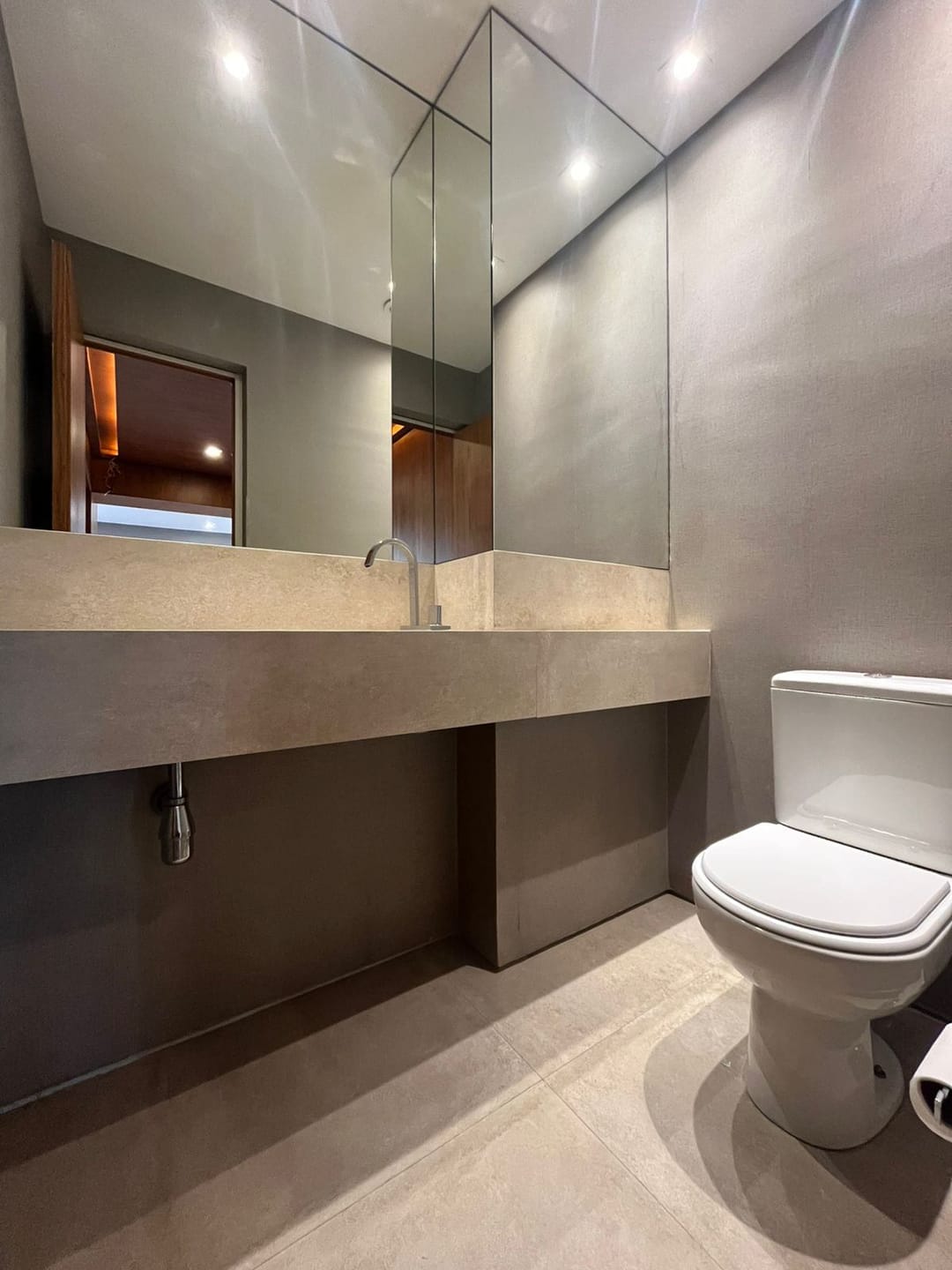 Apartamento à venda com 4 quartos, 167m² - Foto 30