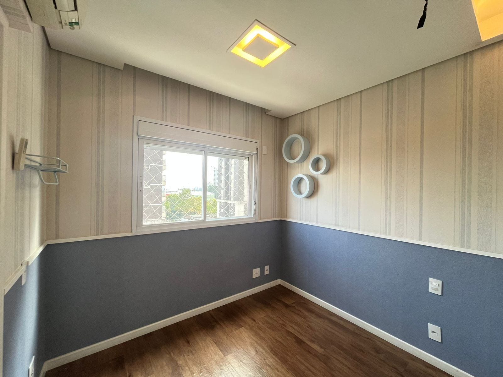 Apartamento à venda com 4 quartos, 167m² - Foto 42