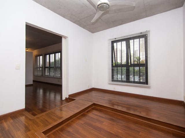 Apartamento com 69m² 2 quartos e 1 banheiro, à venda, no bairro Vila Regente Feijó em São Paulo