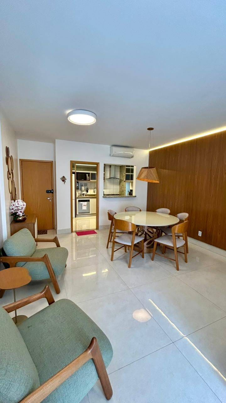 Apartamento mobiliado à venda com 77m2, 2 quartos, no Setor Bela Vista, Goiânia, GO