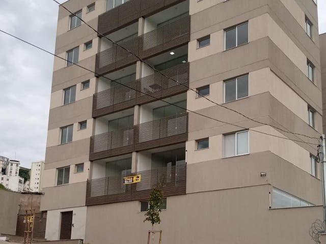 Apartamento com 550m² 2 quartos e 2 banheiros, à venda, no bairro São Lucas em Belo Horizonte