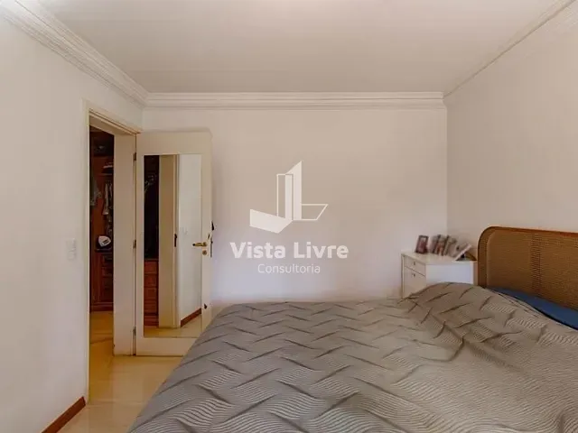 Apartamento com 195m² 3 quartos e 5 banheiros, à venda, no bairro Cerqueira César em São Paulo