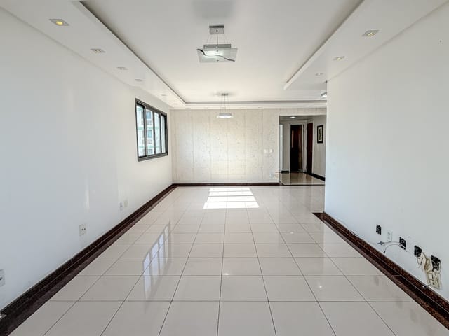 Apartamento 4 quartos e 4 banheiros, à venda, no bairro Praia Campista em Macaé
