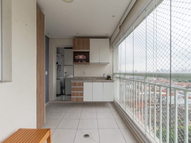 Apartamento com 3300m² 2 quartos e 2 banheiros, à venda, no bairro Vila Prudente em São Paulo