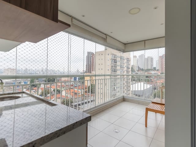 Apartamento com 3300m² 2 quartos e 2 banheiros, à venda, no bairro Vila Prudente em São Paulo