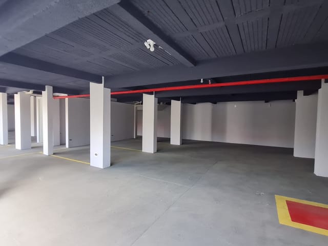 Apartamento com 93m² 3 quartos e 1 banheiro, à venda, no bairro Uvaranas em Ponta Grossa