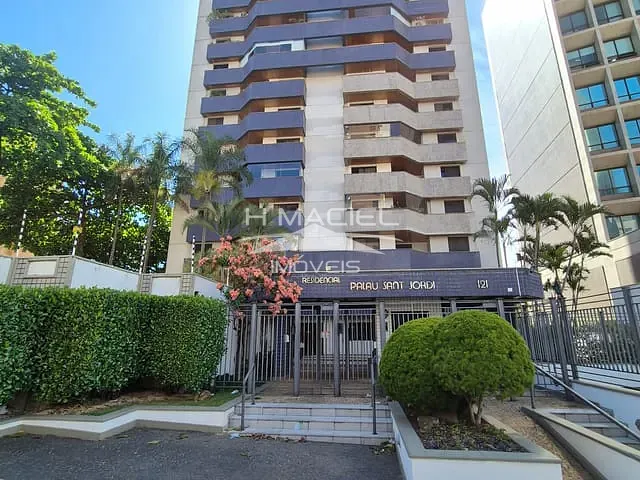 Apartamento com 165m² 4 quartos e 2 banheiros, à venda, no bairro Cambuí em Campinas