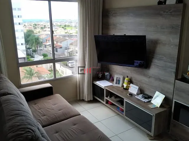 Apartamento 2 quartos e 1 banheiro, à venda, no bairro Conjunto Habitacional Santiago II em Londrina