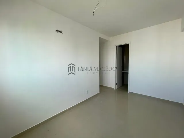 Apartamento 2 quartos e 2 banheiros, à venda, no bairro Torre em Recife