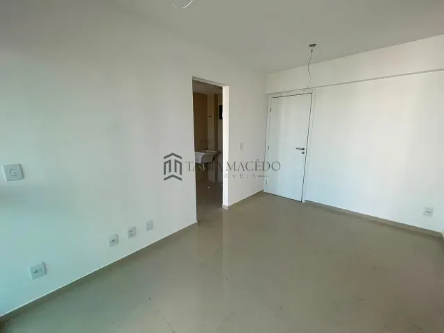 Apartamento 2 quartos e 2 banheiros, à venda, no bairro Torre em Recife