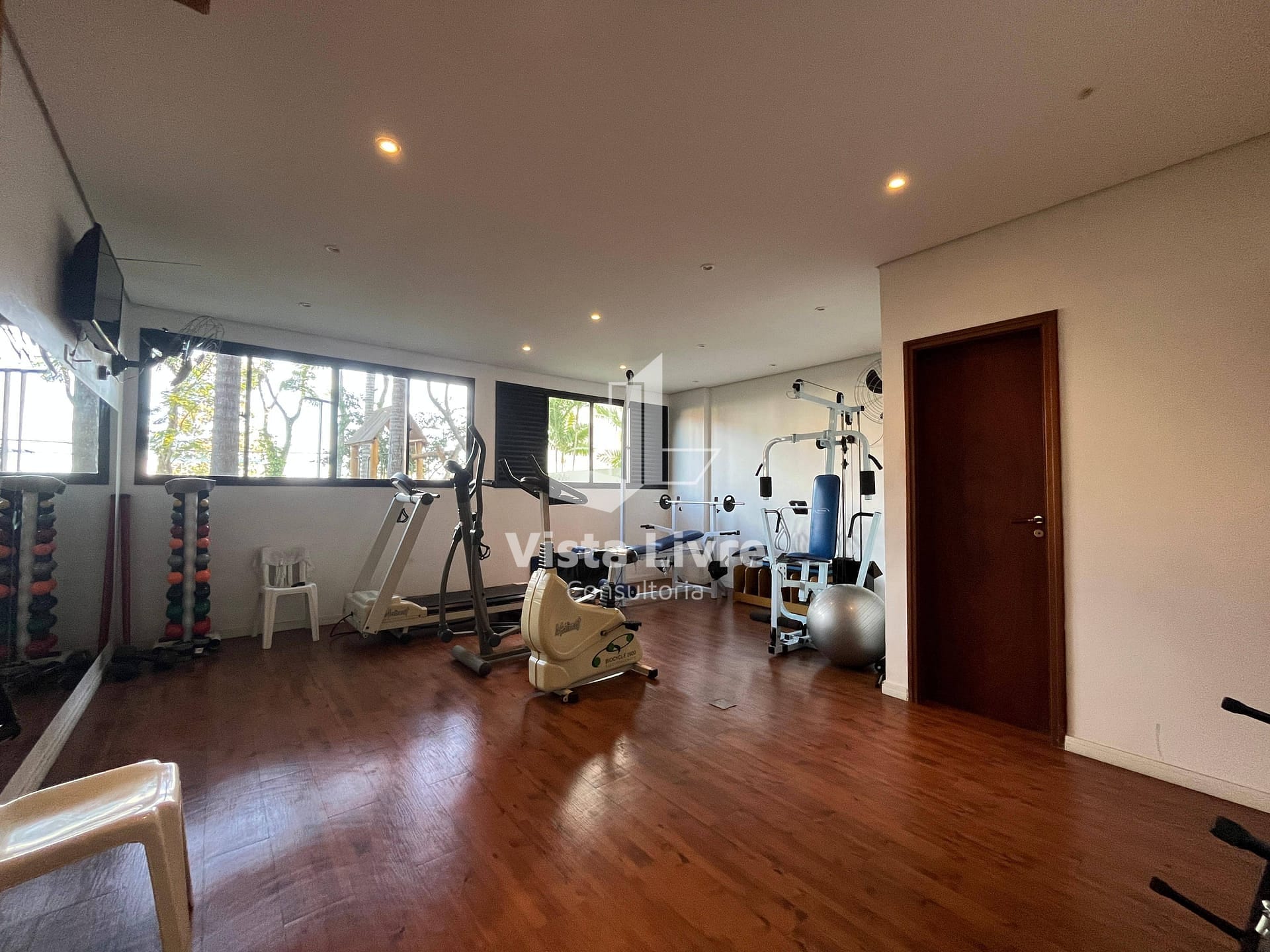 Apartamento à venda com 4 quartos, 165m² - Foto 31