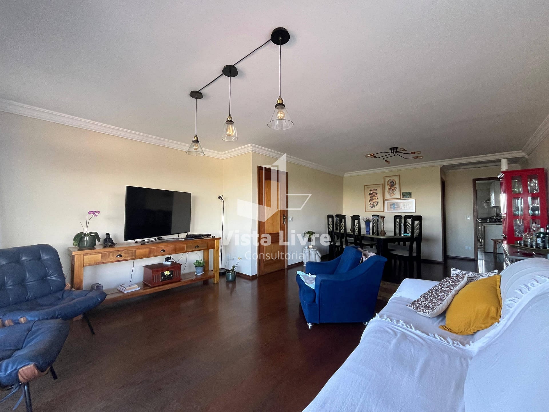 Apartamento à venda com 4 quartos, 165m² - Foto 2