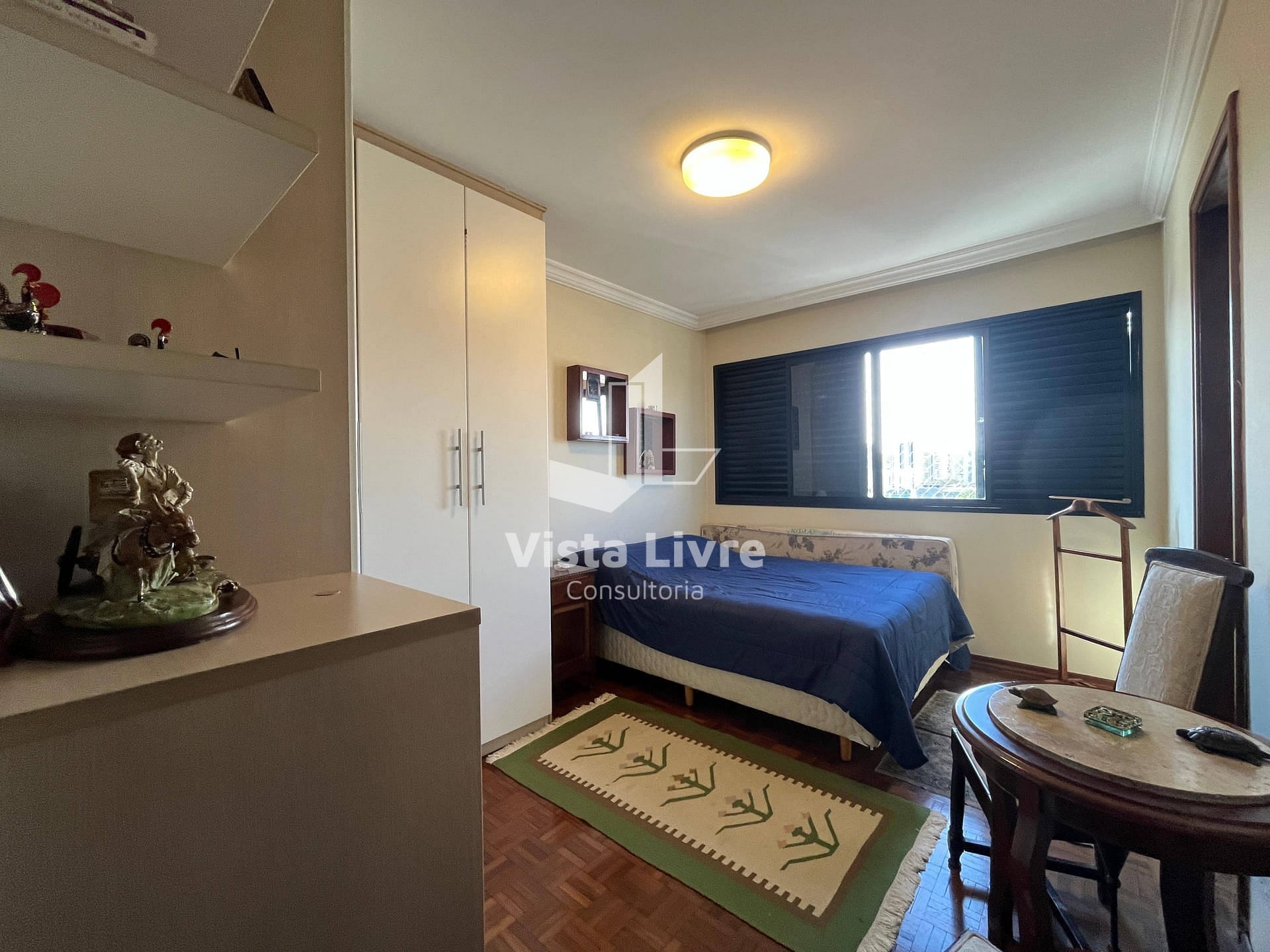 Apartamento à venda com 4 quartos, 165m² - Foto 18
