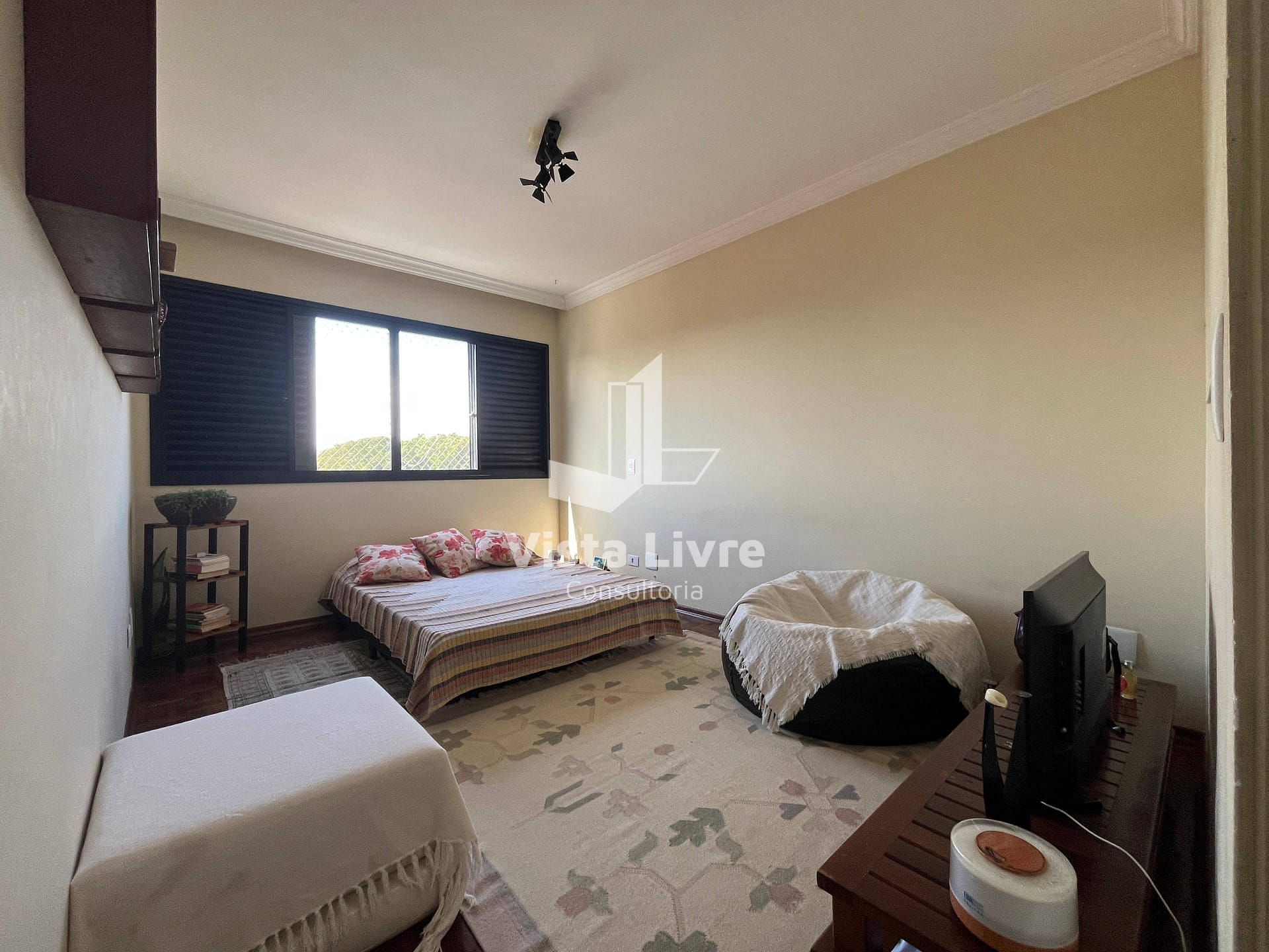 Apartamento à venda com 4 quartos, 165m² - Foto 10