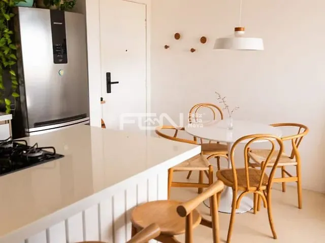 Apartamento 2 quartos e 2 banheiros, à venda, no bairro Vilas do Atlântico em Lauro de Freitas