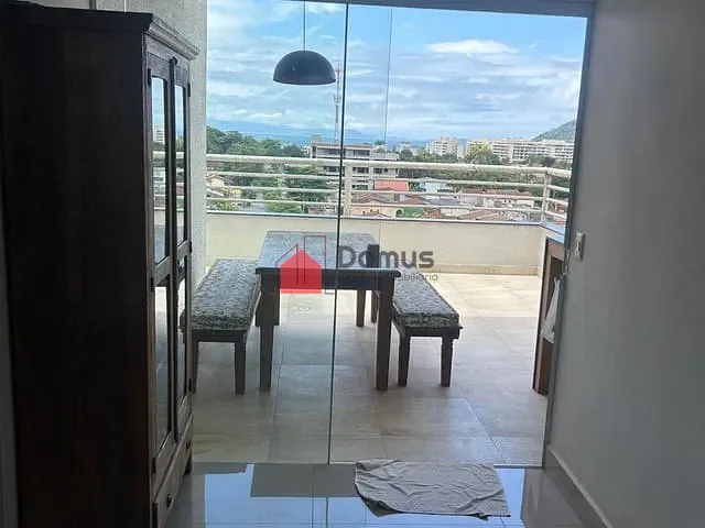 Apartamento 3 quartos e 2 banheiros, à venda, no bairro ITAGUA em Ubatuba