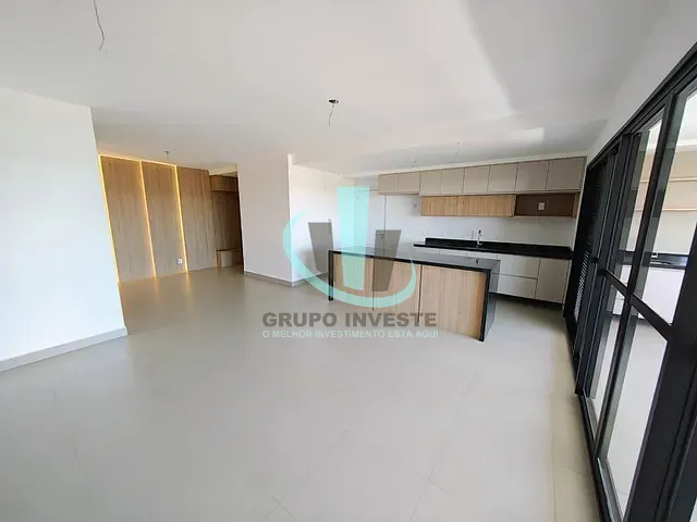 Apartamento com 141m² 3 quartos e 4 banheiros, à venda, no bairro VILA FERROVIÁRIA em ARARAQUARA
