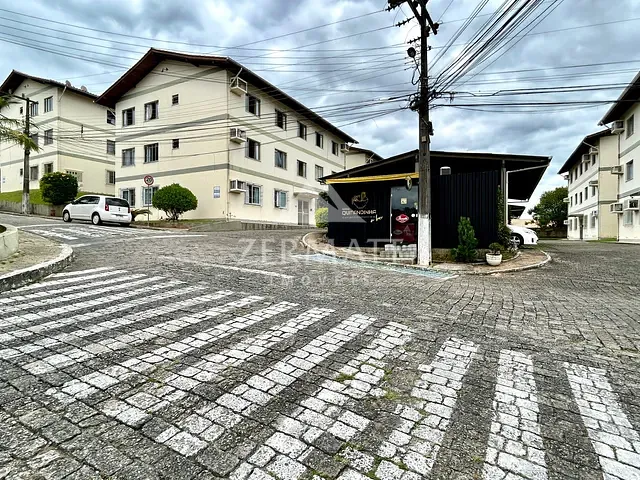 Apartamento 3 quartos e 2 banheiros, à venda, no bairro Água Verde em Blumenau