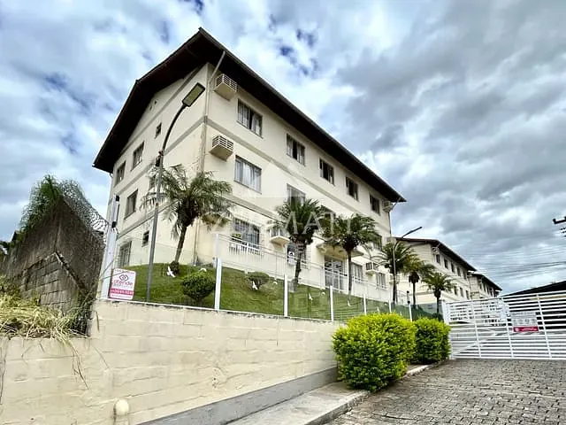 Apartamento 3 quartos e 2 banheiros, à venda, no bairro Água Verde em Blumenau