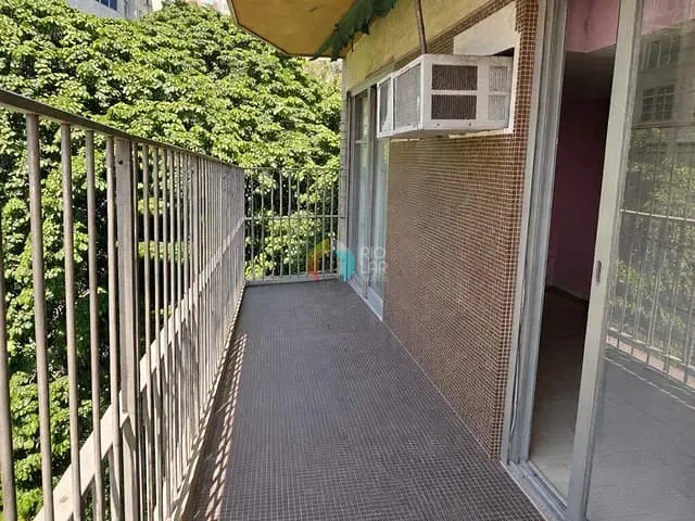 Apartamento com 100m² 3 quartos e 2 banheiros, à venda, no bairro Copacabana em Rio de Janeiro