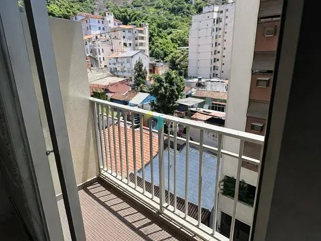 Apartamento com 100m² 3 quartos e 2 banheiros, à venda, no bairro Copacabana em Rio de Janeiro