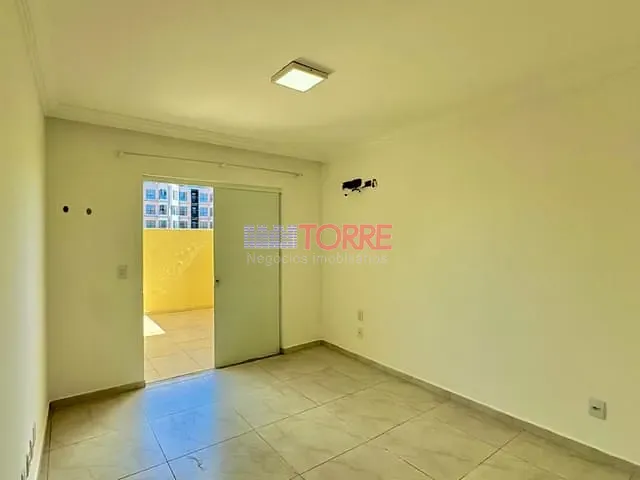 Apartamento 2 quartos e 2 banheiros, para alugar, no bairro São Francisco em Ilhéus