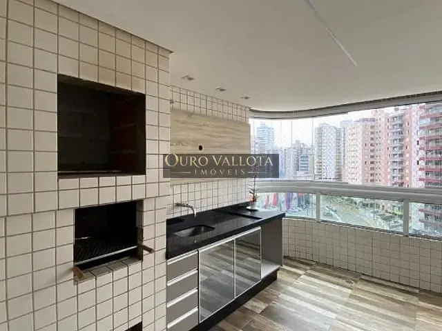 Apartamento com 233m² 4 quartos e 5 banheiros, à venda, no bairro Vila Guilhermina em Praia Grande