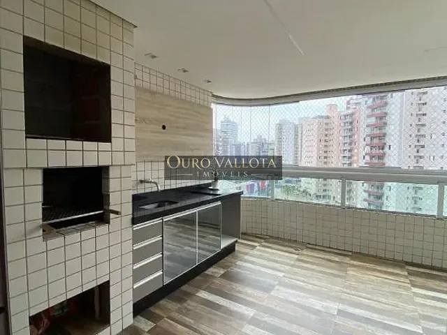 Apartamento com 233m² 4 quartos e 5 banheiros, à venda, no bairro Vila Guilhermina em Praia Grande