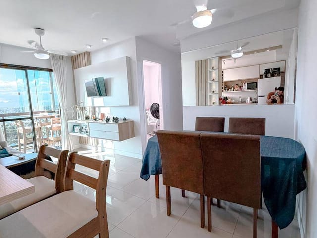 Apartamento 2 quartos e 2 banheiros, para alugar, no bairro Glória em Macaé