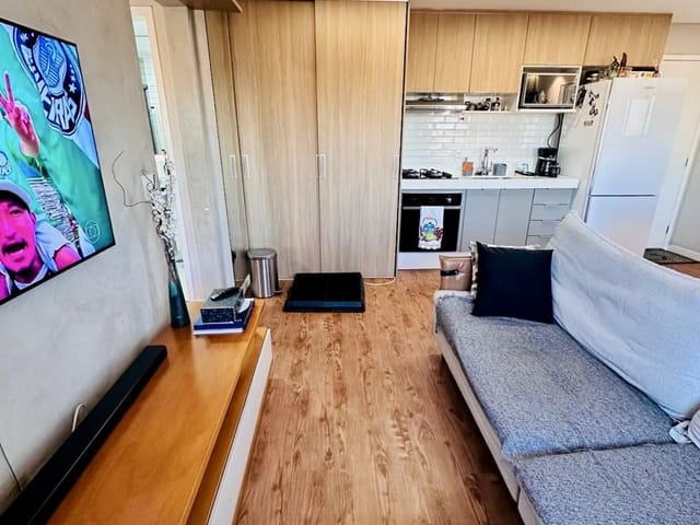 Apartamento 1 quarto e 1 banheiro, à venda, no bairro Sítio da Figueira em São Paulo