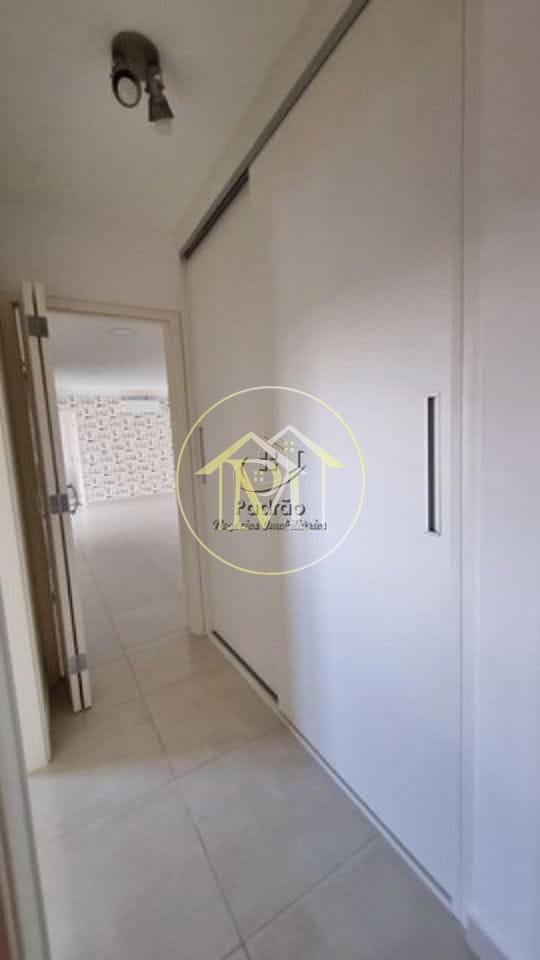 Apartamento à venda com 3 quartos, 111m² - Foto 6