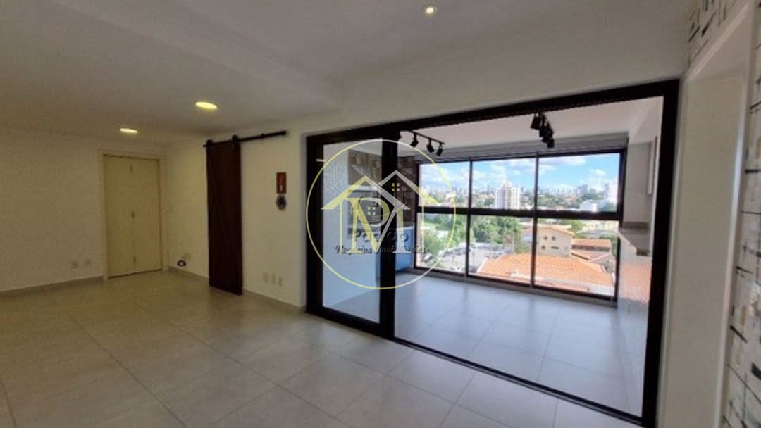Apartamento à venda com 3 quartos, 111m² - Foto 2