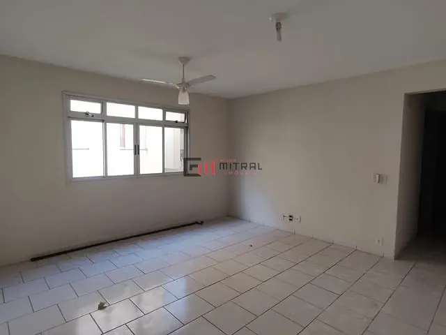 Apartamento com 82m² 3 quartos e 1 banheiro, à venda, no bairro Vale dos Tucanos em Londrina