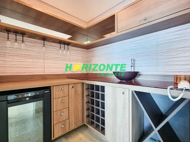 Apartamento com 183m² 4 quartos e 4 banheiros, à venda, no bairro Jardim Aquarius em São José dos Campos
