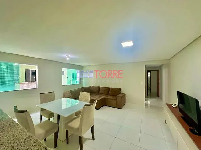 Apartamento 2 quartos e 2 banheiros, para alugar, no bairro Nossa Senhora da Vitória em Ilhéus