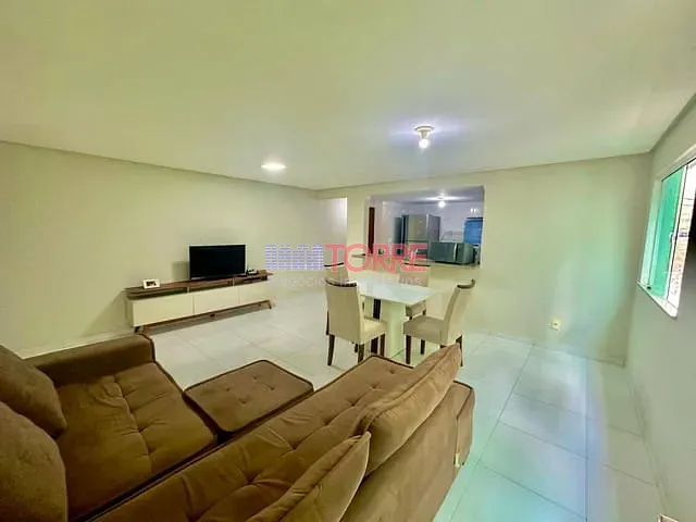Apartamento 2 quartos e 2 banheiros, para alugar, no bairro Nossa Senhora da Vitória em Ilhéus