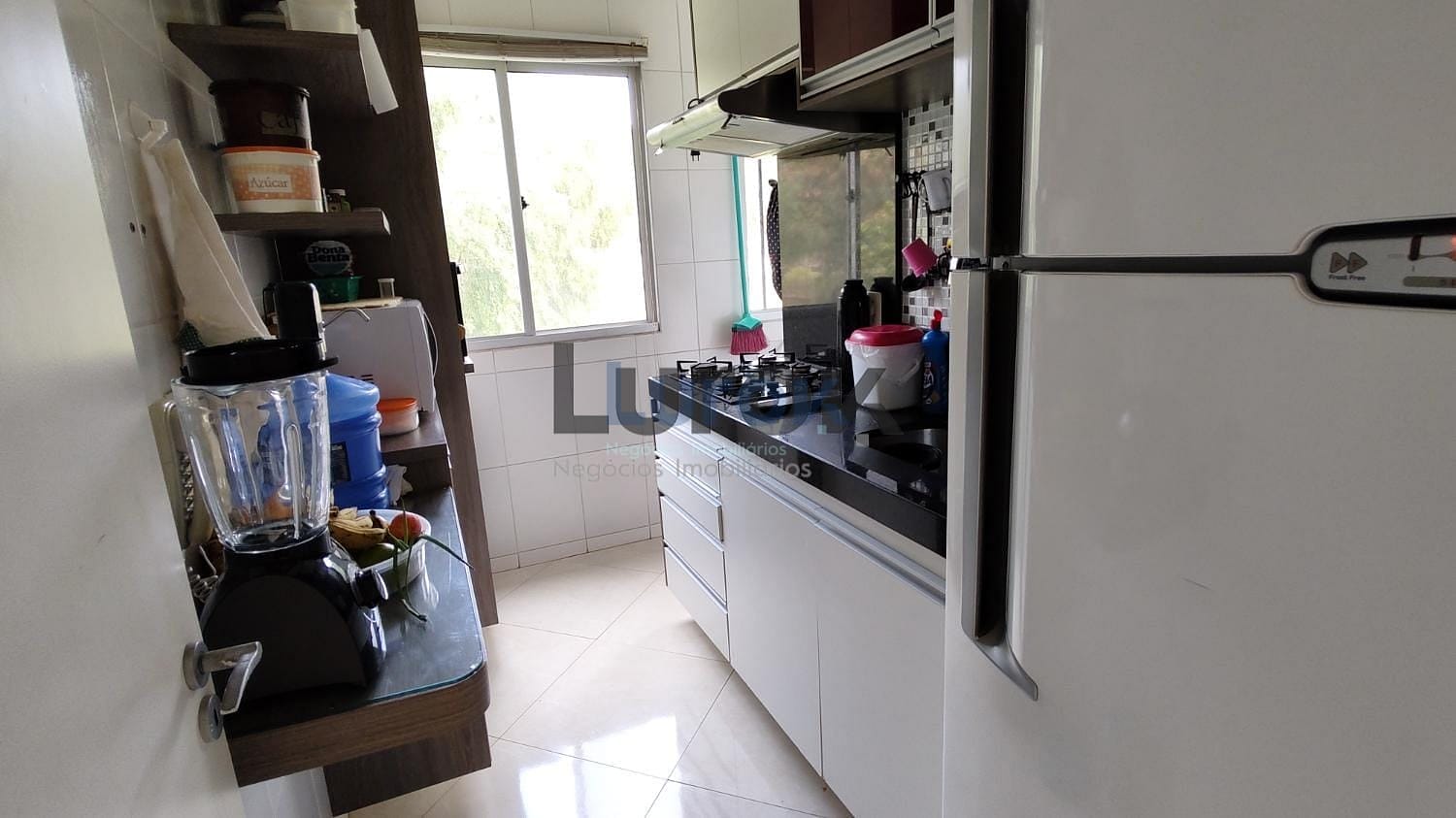 Apartamento à venda com 2 quartos, 49m² - Foto 11