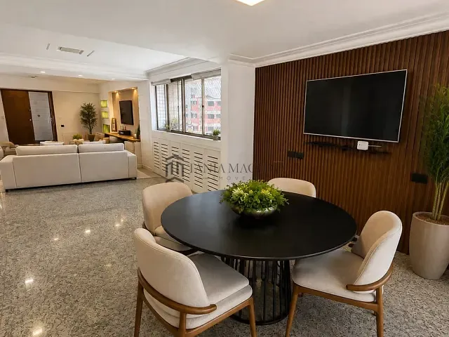 Apartamento 4 quartos e 5 banheiros, à venda, no bairro Casa Forte em Recife