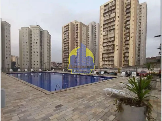 Apartamento com 52m² 2 quartos e 1 banheiro, para alugar, no bairro São Pedro em Osasco